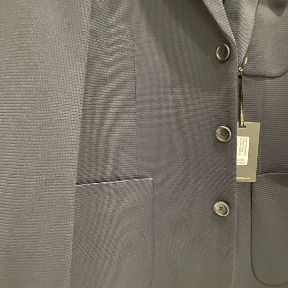 'BRAND NEW' Single Breasted MONCRIEF Patch Pocket Blazer. - Picture 6 of 10
